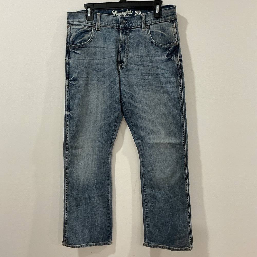 Wrangler Retro Slim Boot Jeans Mens 32x30 Medium Wash Blue Denim 77MWZGL